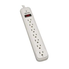 Supresor de picos TrippLite STRIKER Protect It! con 7 contactos NEMA 5-15R 1080 joules 15A cable de 1.83m